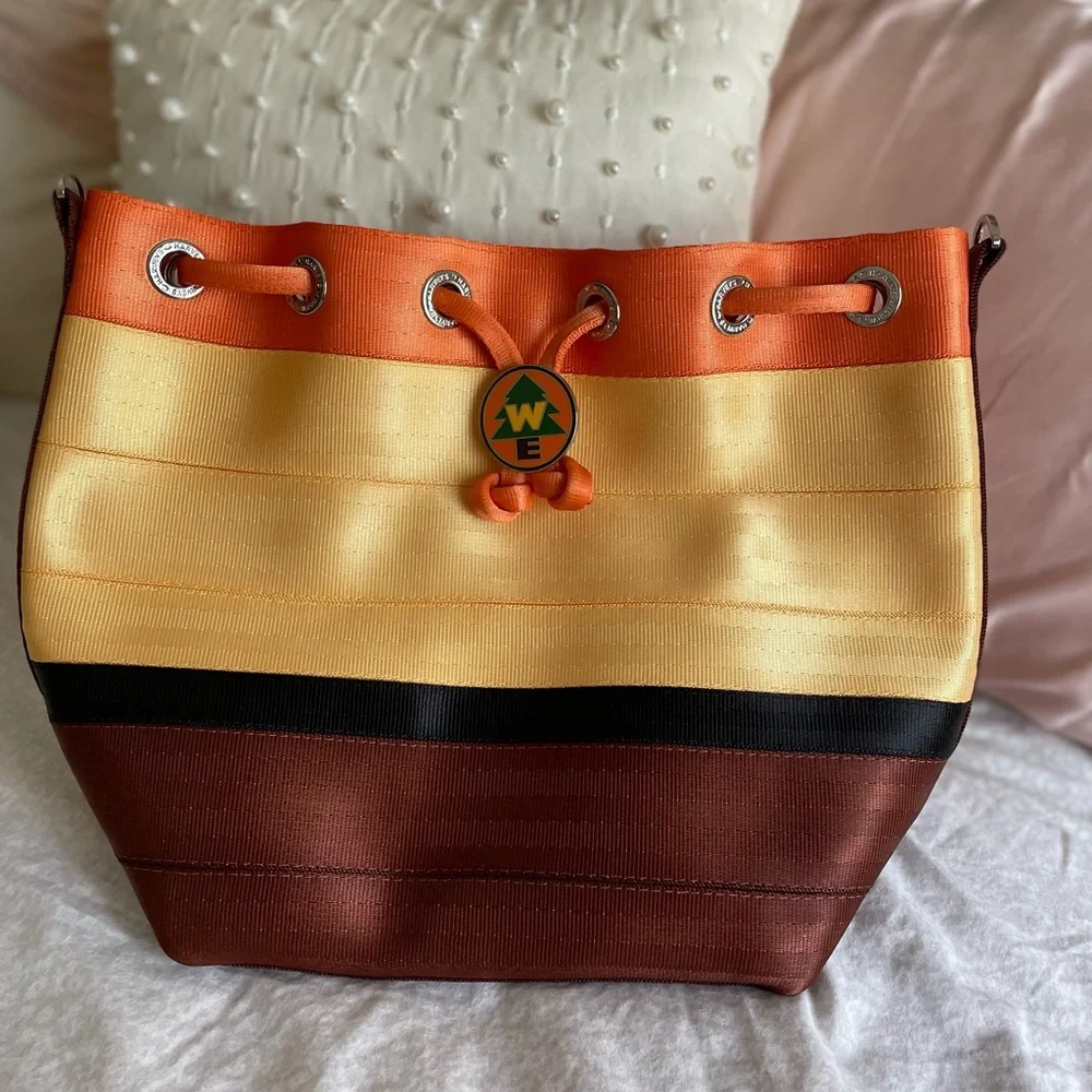 Harveys Up Russell Park Hopper, Coin Purse, and CNG 🏠🎈🍇 - Picture 11 of 16